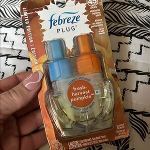 Febreze Fresh Harvest Pumpkin Plug